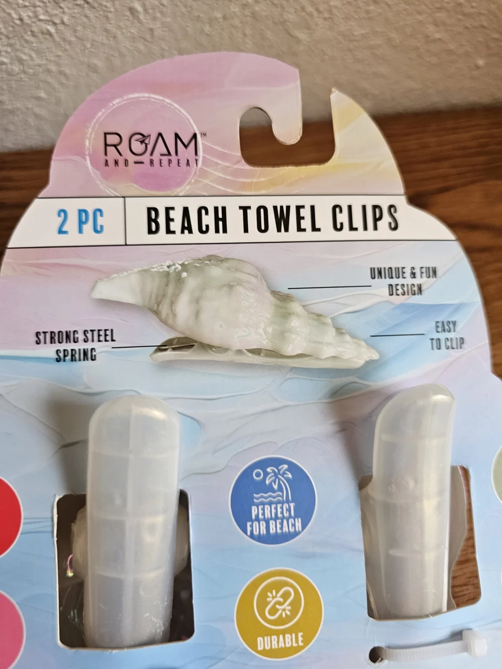 4/$10 Shell Beach Towel Clips Set Of 2 Iridescent White NEW